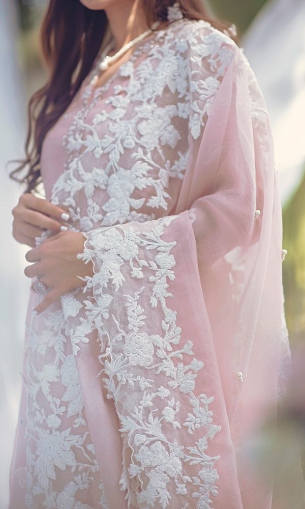 Lawn 3pc unstitched heavy embroidered suit with patches