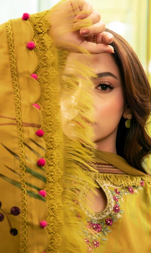 Lawn 3pc unstitched luxury digital printed suit