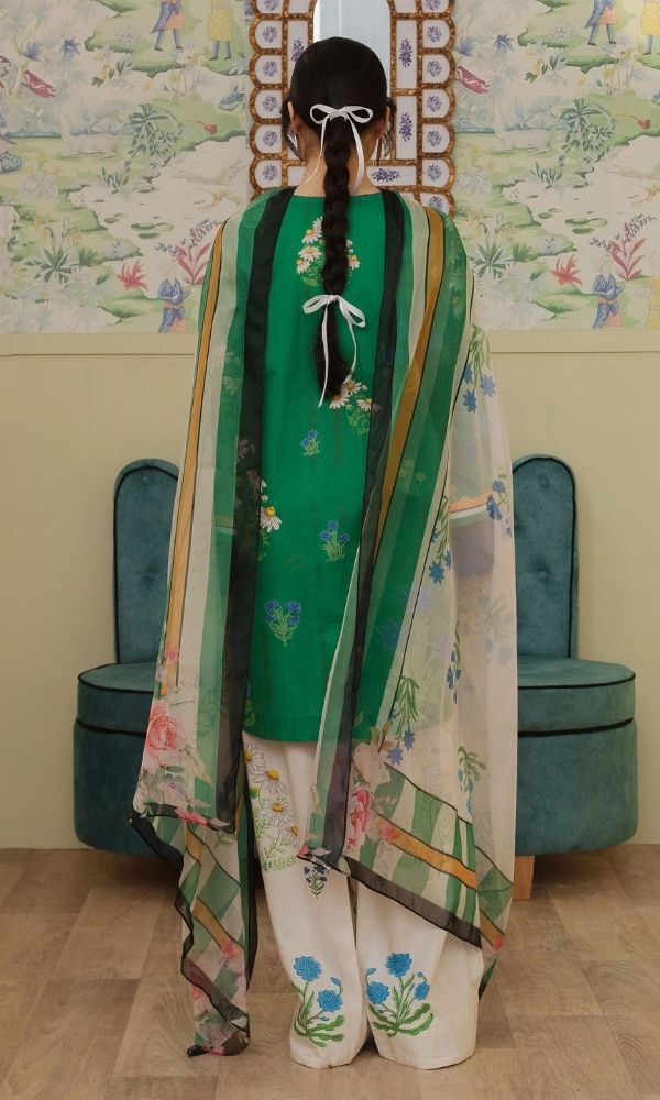Lawn 3pc luxury digital printed suit