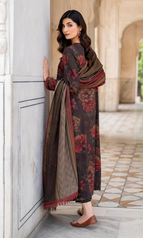 lawn 3pc unstitched digital printed suit with voil dupatta
