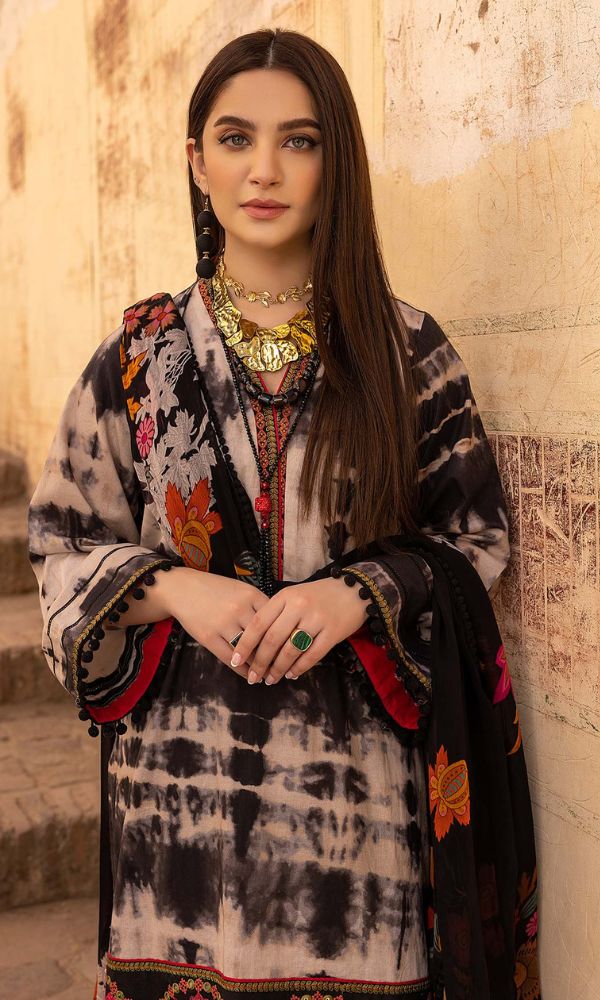 Lawn 3pc unstitched digital printed suit with voil printed dupatta