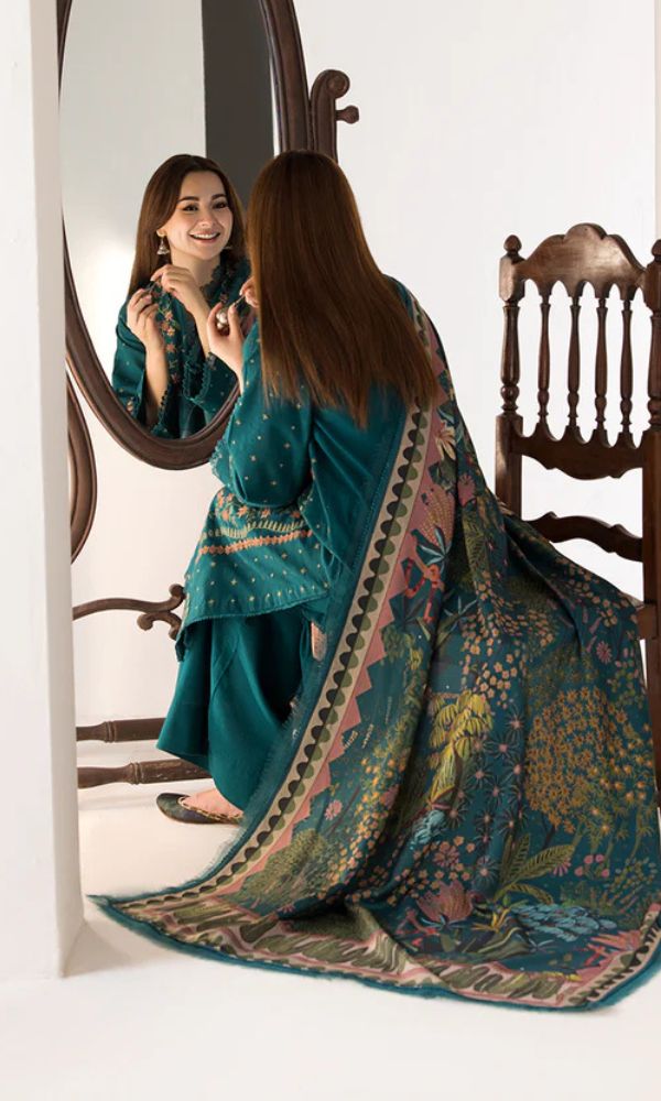 Lawn 3pc unstitched heavy embroidered suit with poly lawn digital printed dupatta