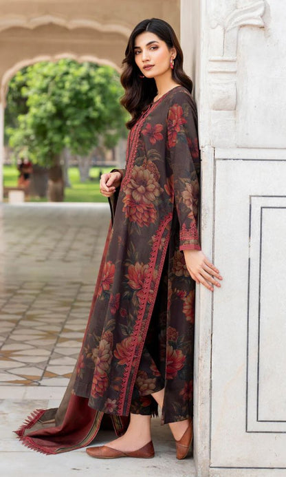 lawn 3pc unstitched digital printed suit with voil dupatta