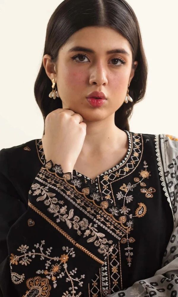 Lawn 3pc unstitched fully embroidered suit