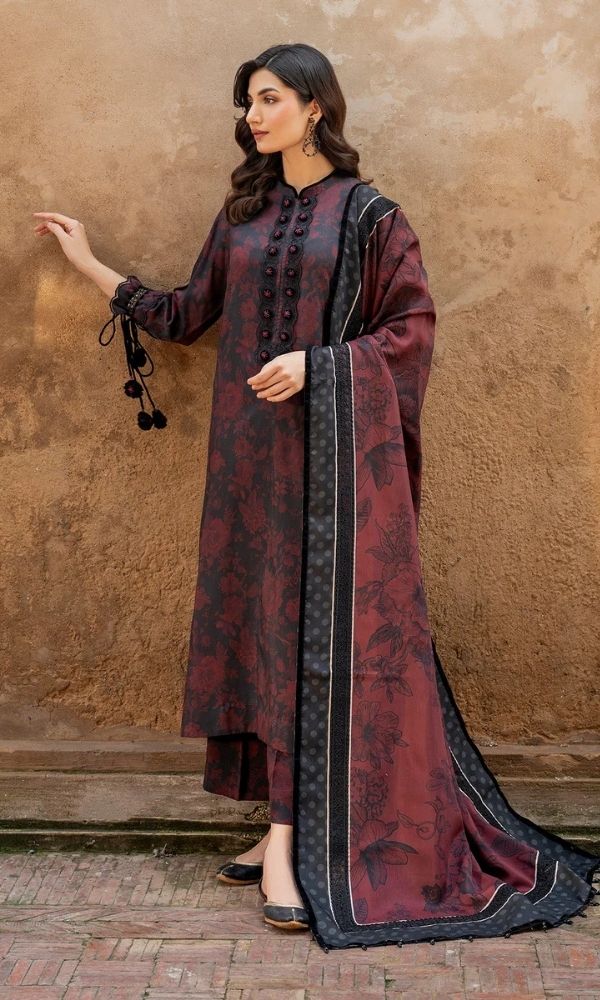 Khaddar 3pc unstitched digital printed suit