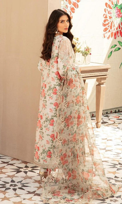 Lawn 3pc digital printed suit with patches